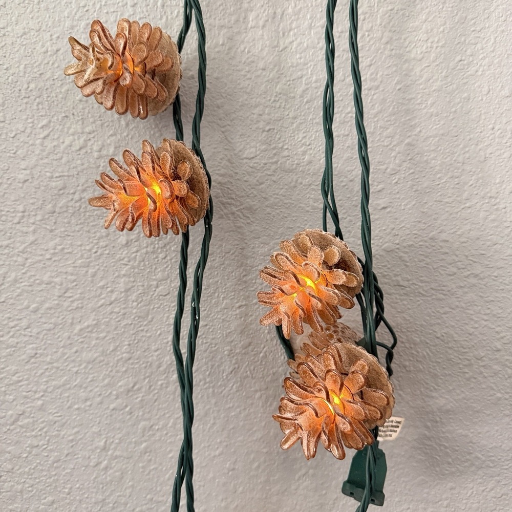 Pinecone String Lights Frosted Glitter Amber Brown Christmas Cabin Lodge Decor
